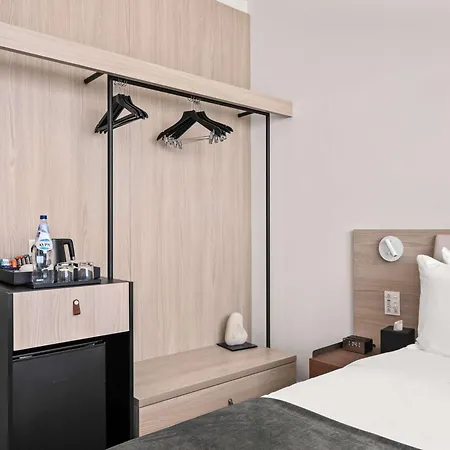Mercure 3*