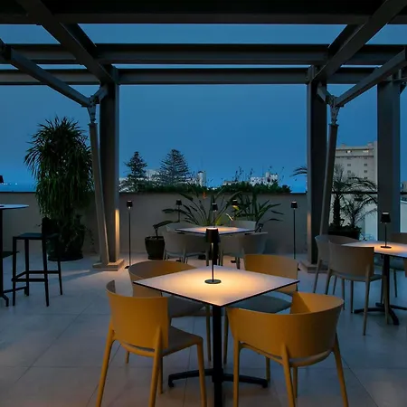 Hotell Mercure Finikoudes Larnaca