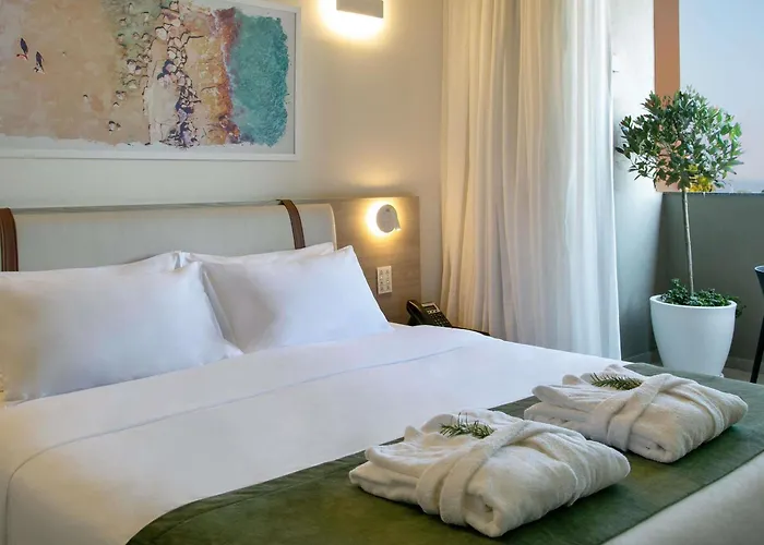 Hotell Mercure Finikoudes