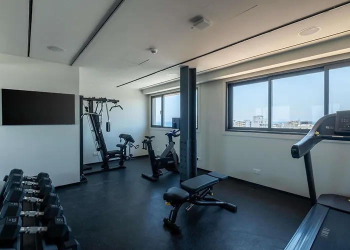 Mercure Finikoudes Hotell