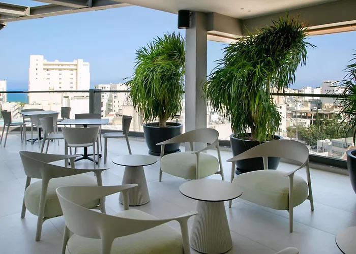 Hotell Mercure Finikoudes 3*