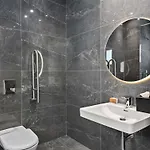 فندق Mercure Finikoudes 3*