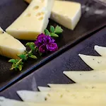 فندق Mercure Finikoudes لارنكا