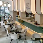 Mercure Finikoudes Hotel Lárnaca