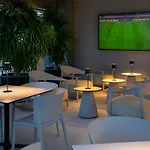 Mercure Finikoudes فندق لارنكا