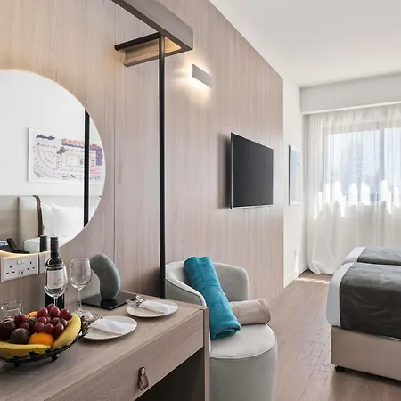 מלון Mercure Finikoudes