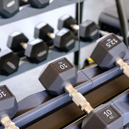 Mercure Finikoudes 3* 拉纳卡