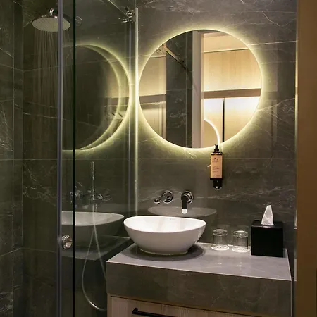 Mercure Finikoudes לרנקה