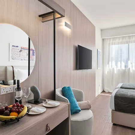 Hotel Mercure Finikoudes Larnaca