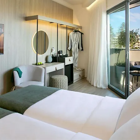 Mercure Finikoudes Hotel 3*