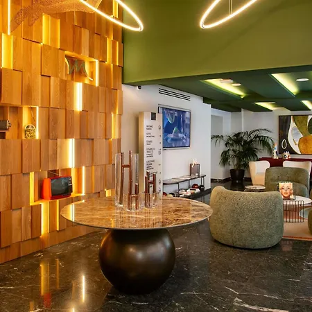 Hotel Mercure Finikoudes 3*